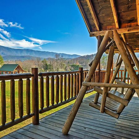 فيلا Spectacular Mtns Views With Private Hot Tub With Pool Table And Private Pond سيفيرفيل المظهر الخارجي الصورة