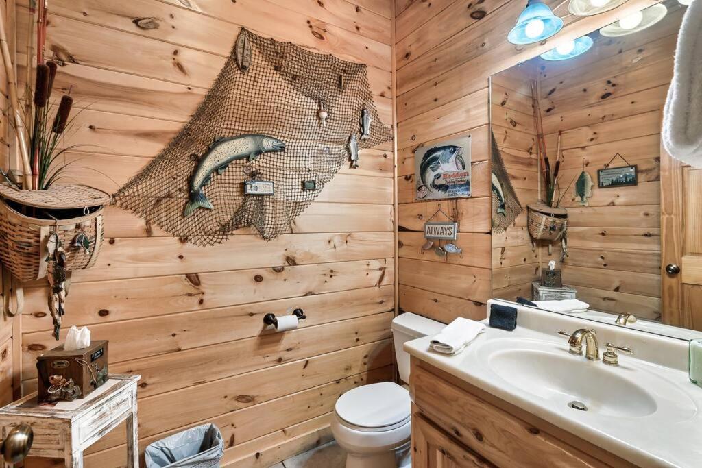 فيلا Spectacular Mtns Views With Private Hot Tub With Pool Table And Private Pond سيفيرفيل المظهر الخارجي الصورة