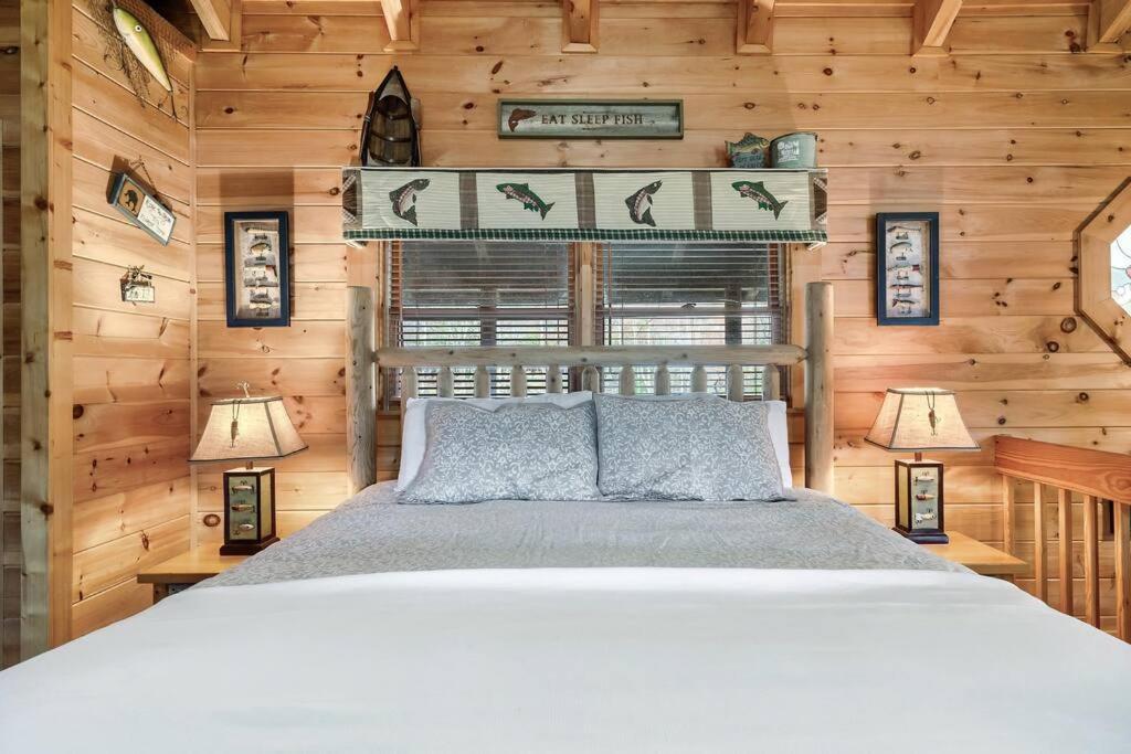فيلا Spectacular Mtns Views With Private Hot Tub With Pool Table And Private Pond سيفيرفيل المظهر الخارجي الصورة
