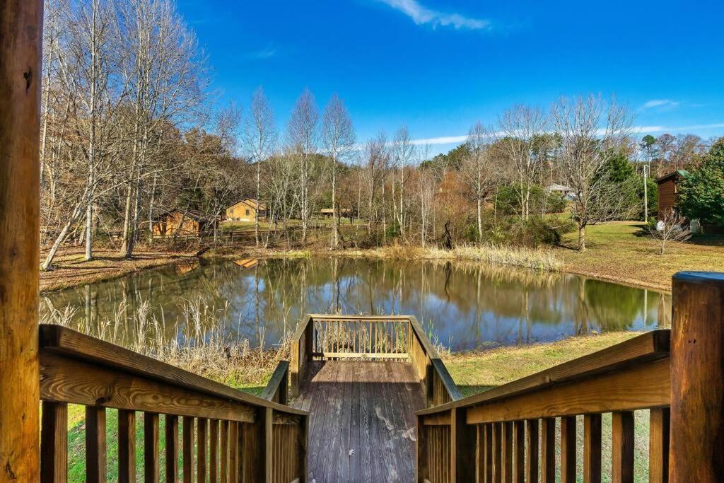 فيلا Spectacular Mtns Views With Private Hot Tub With Pool Table And Private Pond سيفيرفيل المظهر الخارجي الصورة